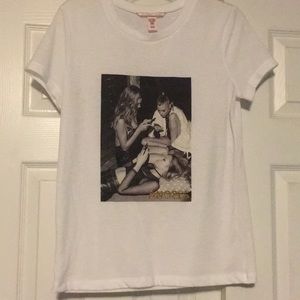 Victoria’s Secret t shirt small